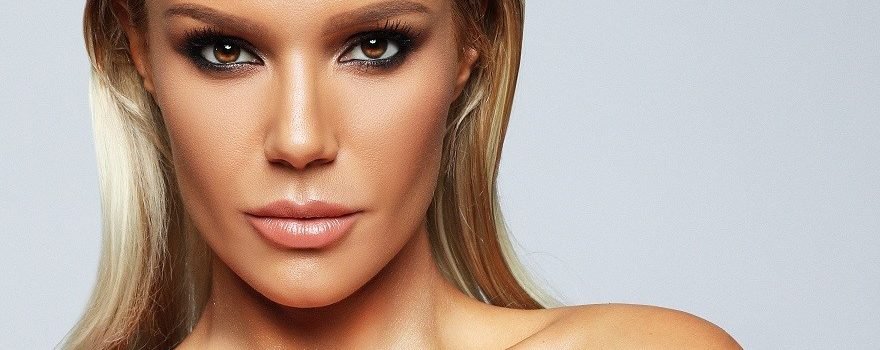 KONCERT LENE KOVAČEVIĆ U BEOGRADU, NA TRGU REPUBLIKE 27. DECEMBRA