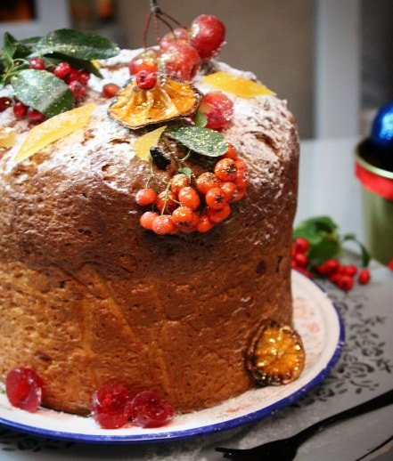 Božićni panettone ( paneton)