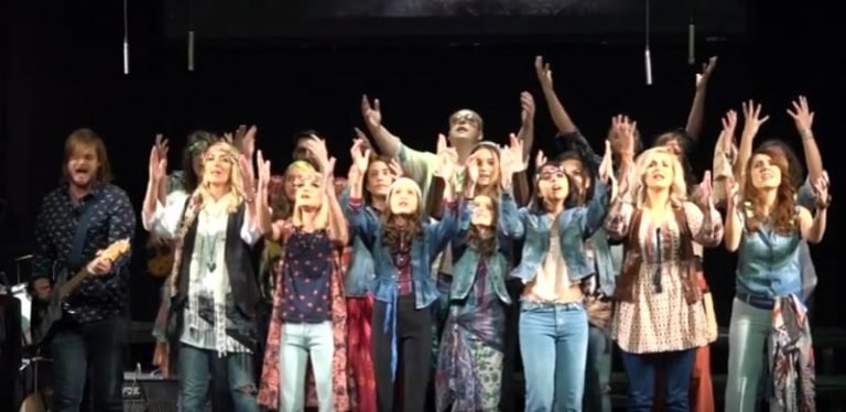 Posetili smo: „Let the sunshine“ za Novu godinu