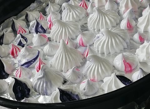 Spremamo za vas: “Francuske meringues – puslice”