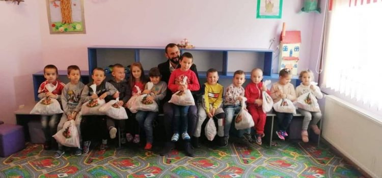 Humanitarna akcija! Dodela božićnih paketića deci sa Kosova i Metohije!