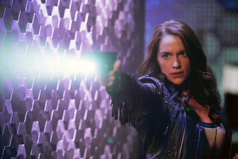 Cineflix Rights prodao prava na seriju Wynonna Earp (sezone 1-4) NBCUniversal International Networks-u u Evropi