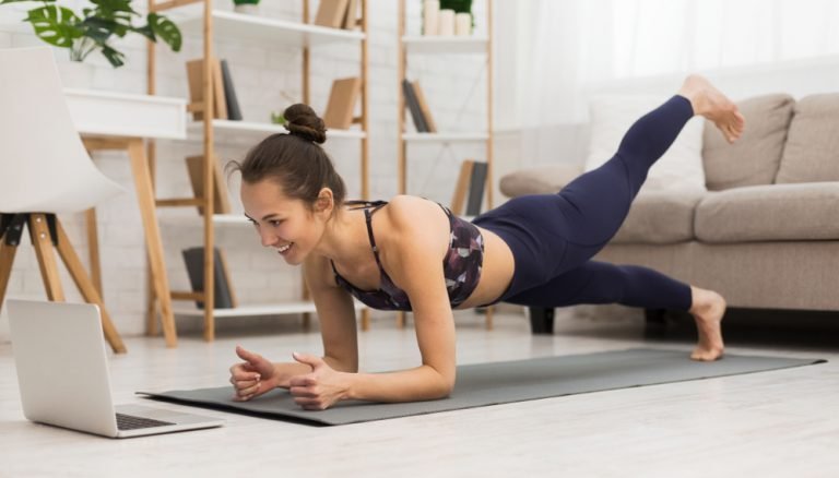 Kako da Primenite Online Trening na Poslu