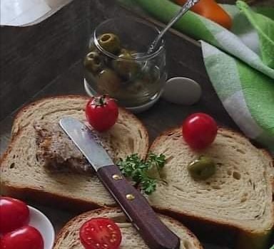 Spremamo za vas: Francuski integralni tost hleb sa semenkama
