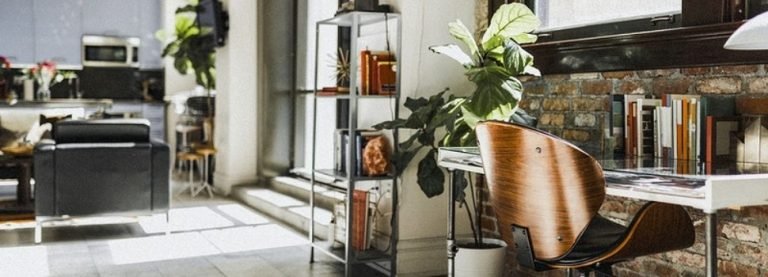 Kancelarija u kući: Kako se organizovati da bi vam rad bio što prijatniji