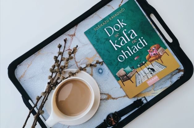Čitamo: „Dok se kafa ne ohladi“ – Tošikazu Kavaguči