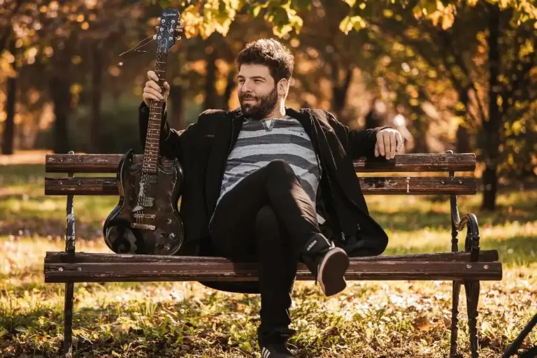 Saša Gambiroza o promociji pesme „Gledam kako igraš“ i najavi za album