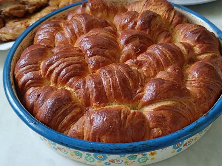 Lisnata  – kroasan pogača